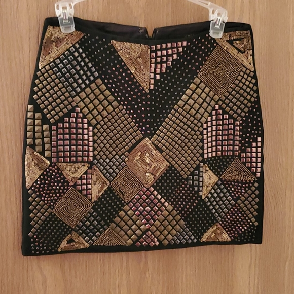 GUESS EMBELLISHED MINISKIRT - Picture 3 of 9